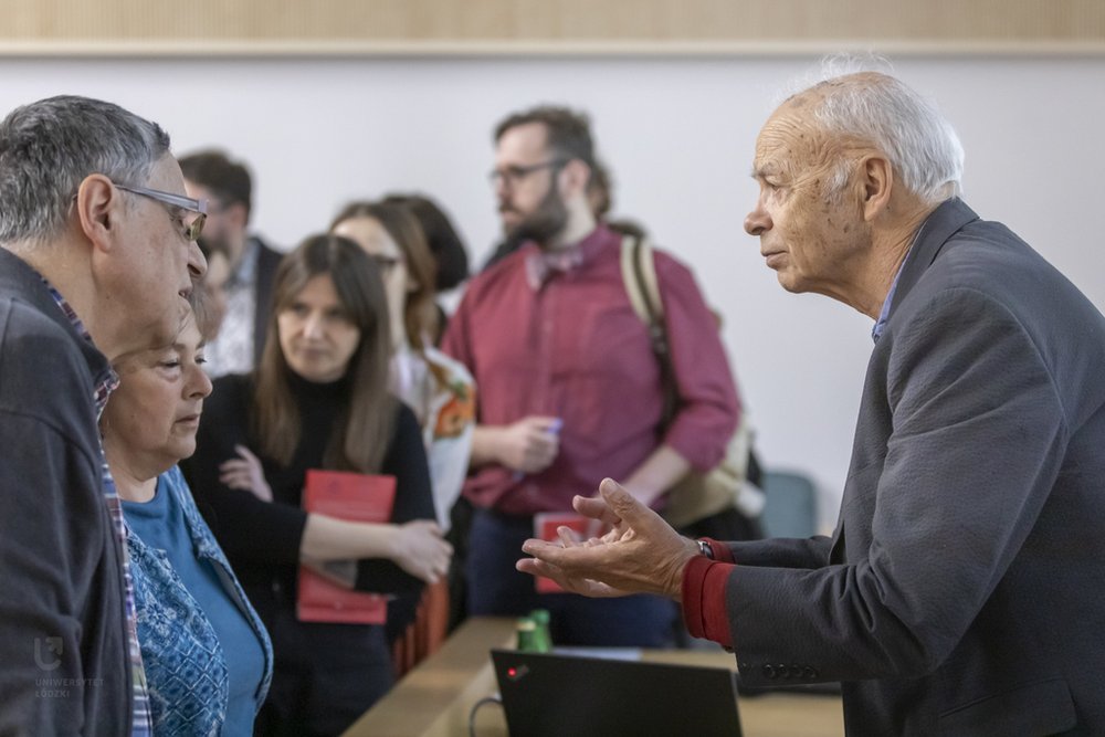 Wykład Rektorski UŁ prof. Petera Singera