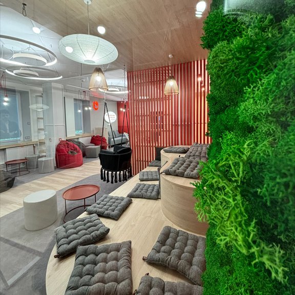 student zone, moss wall, seats, pillows, pouffes