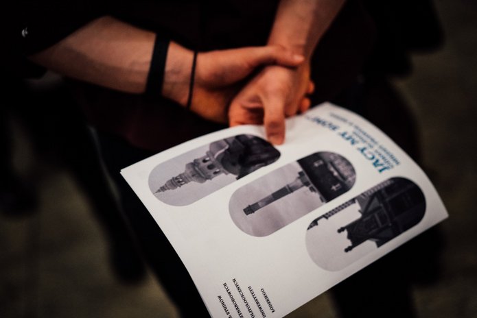 plakat wystawy jacy my som?