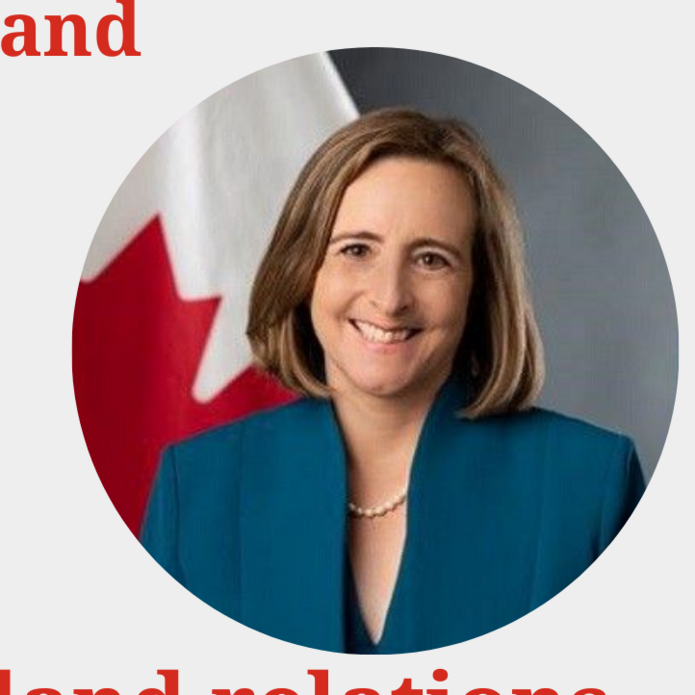 [Translate to English:] plakat informacyjny ze zdjęciem pani ambasador