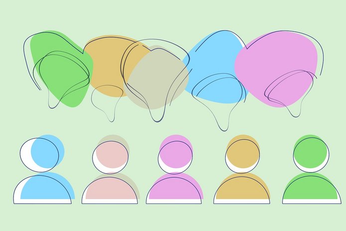 Na ilustracji widzimy pięć uproszczonych, kolorowych ikon przedstawiających postacie ludzkie – stylizowane na awatary. Każda z postaci ma inny kolor: niebieski, różowy, fioletowy, żółty i zielony.  Nad każdą z tych postaci znajdują się kolorowe dymki rozmowy