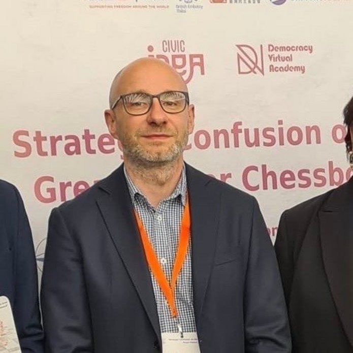 zdjęcie dr Bartosza Kowalskiego