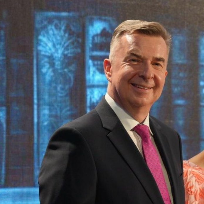 a photo of the Minister of Science and Higher Education