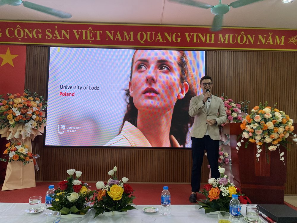Delegation from the University of Lodz in Vietnam