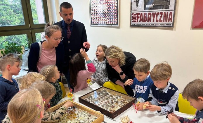 prof. Pabis i dzieci