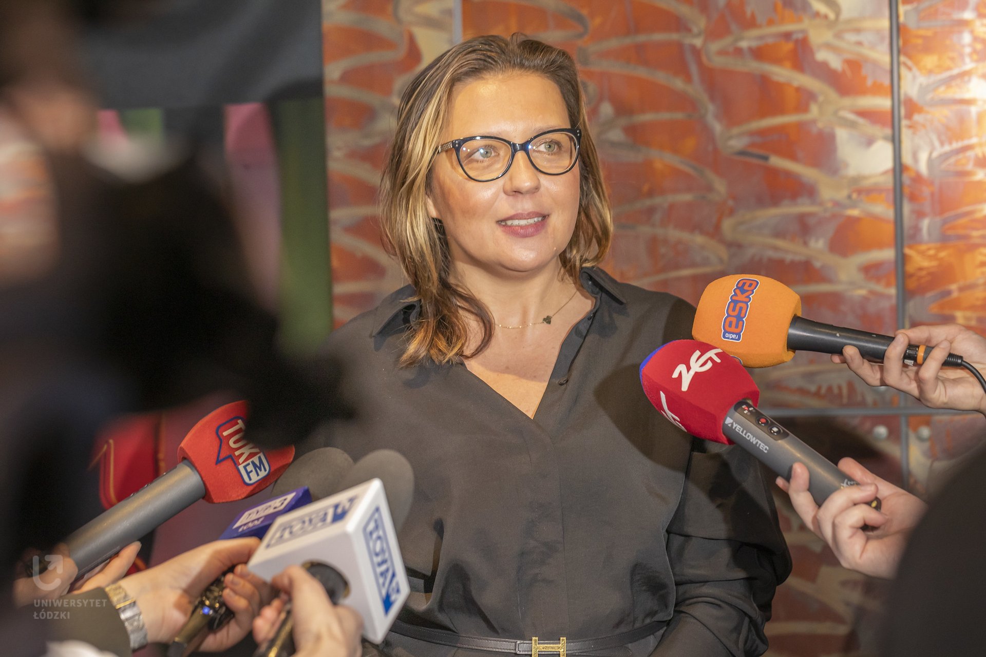 dr Karolina Sztobryn podczas briefingu 
