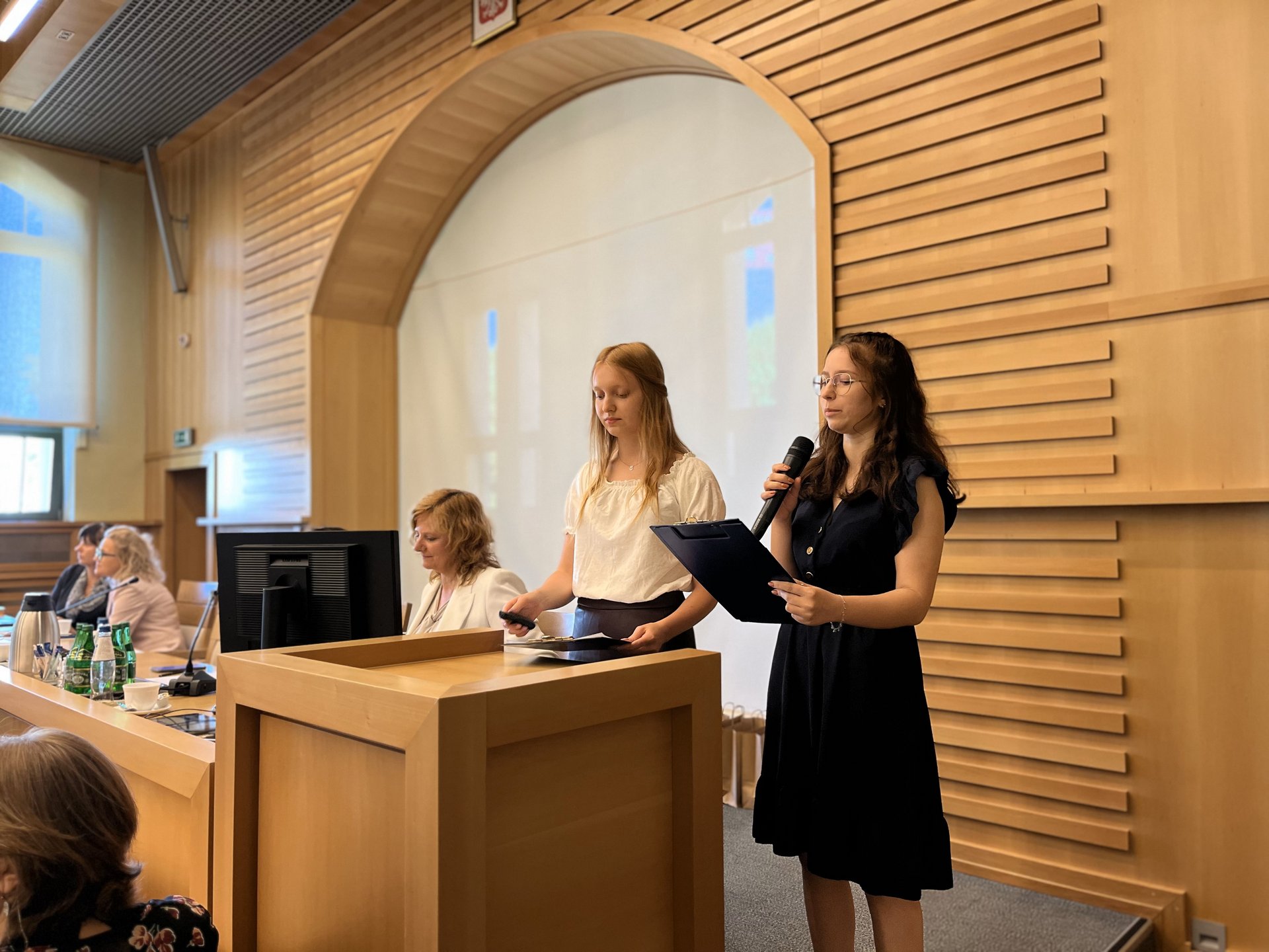 Ceremonial seminar summarising the 6th edition of the programme